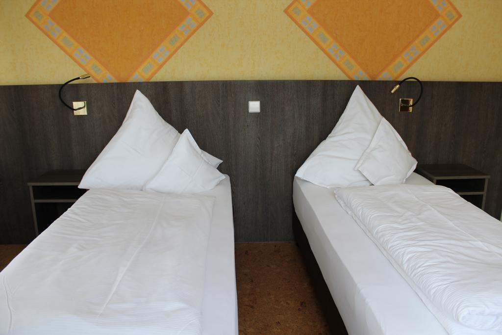 Hotel Gasthof Roessle Ρόττενμπουργκ Εξωτερικό φωτογραφία
